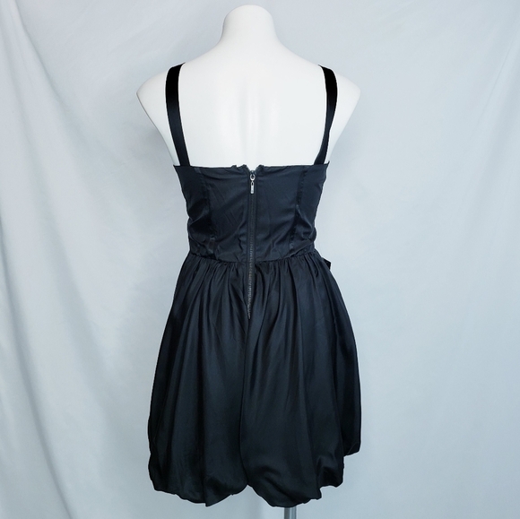 NWT Bebe Sleeveless Bubble Hem Cocktail Party Dress Black - Picture 5 of 13
